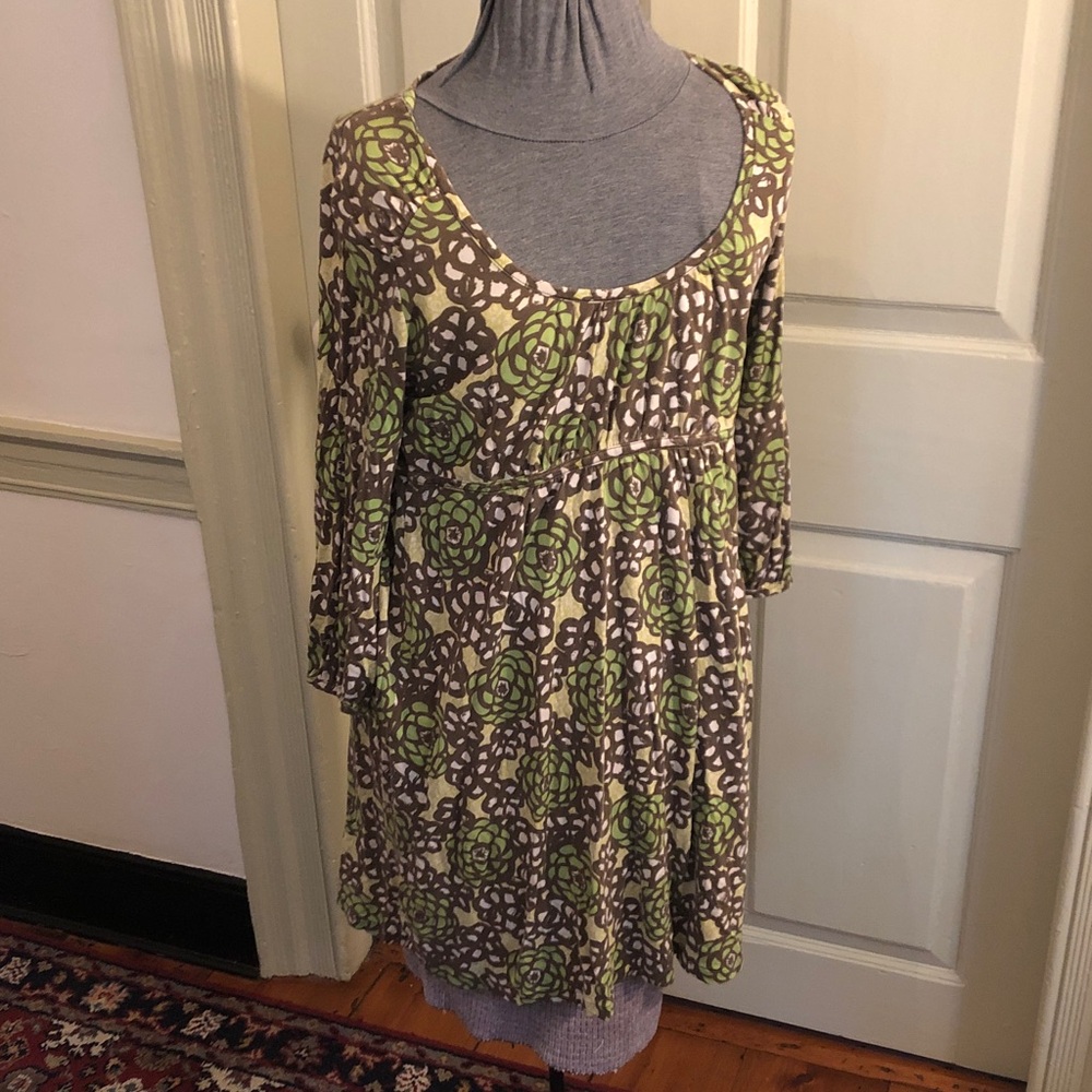 Women’s Green Floral Scoop-Neck Tunic Top